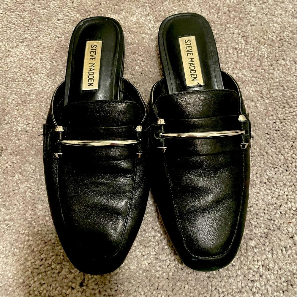 Steve Madden Flats/Loafers